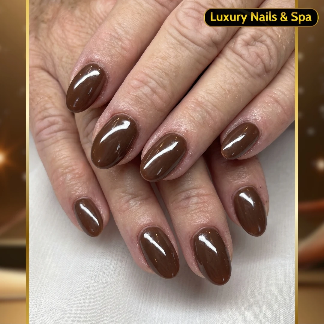 Natural nails art